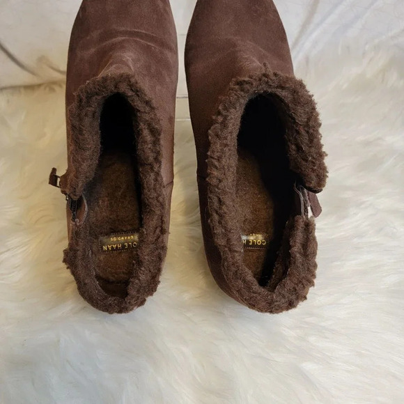 COLE Haan Callie Women's Size 10.5 B Waterproof Brown Suede Ankle Booties Shoes - Picture 10 of 15